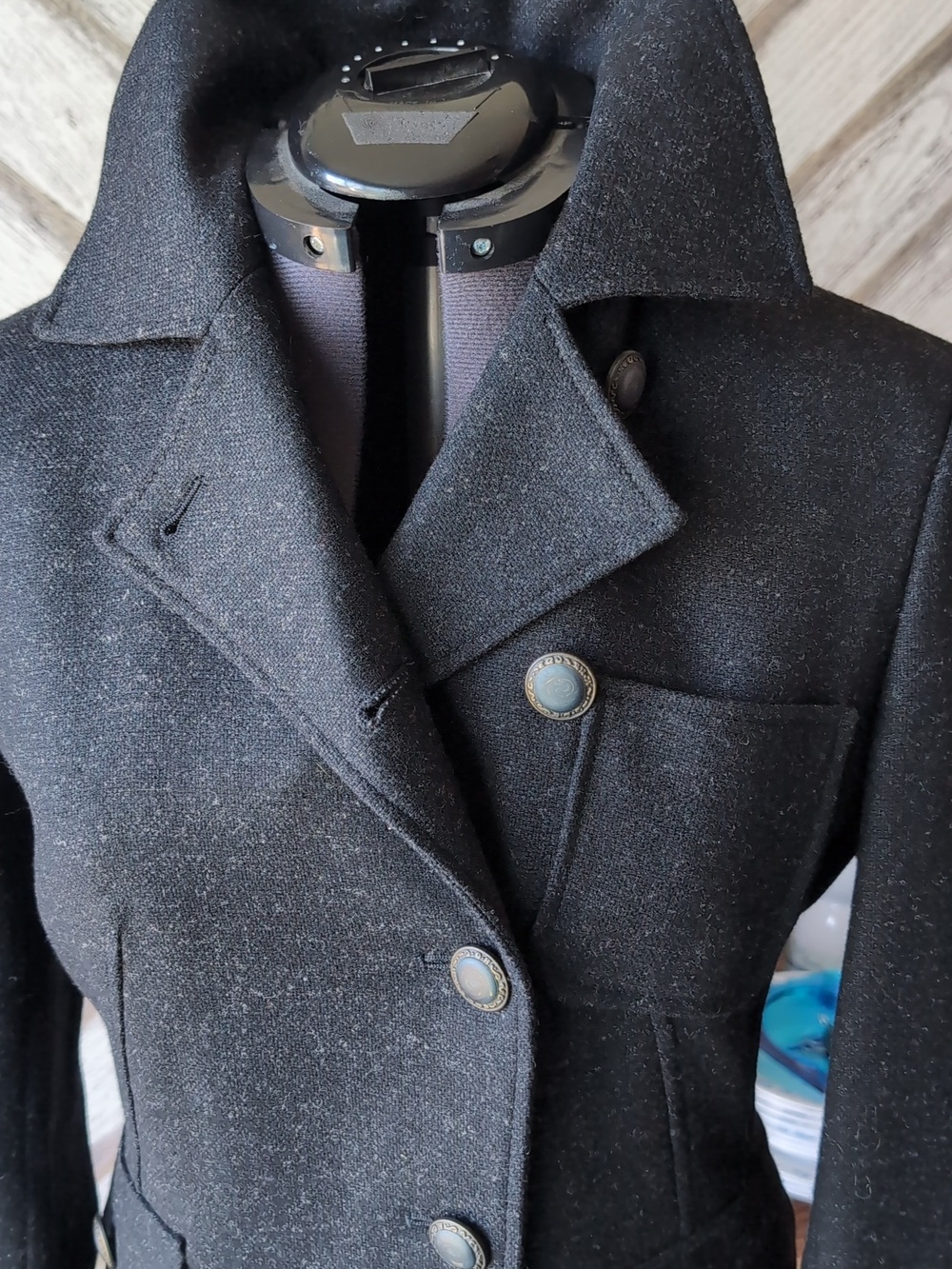 Chic Black Two-Piece Jacket and Skirt Set - Picture 4 of 17